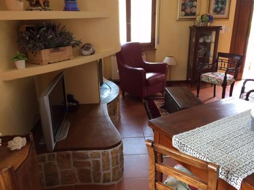 CASA LE ROSE in Puliciano