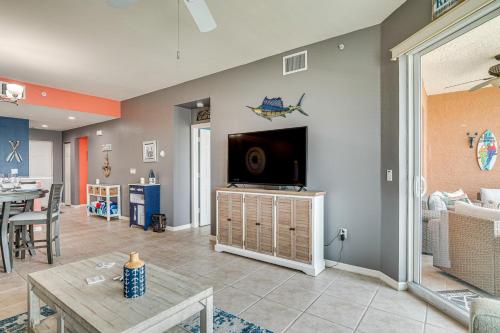 Bayfront Punta Gorda Condo Rental with Pool Access! in Burnt Store Marina (FL)