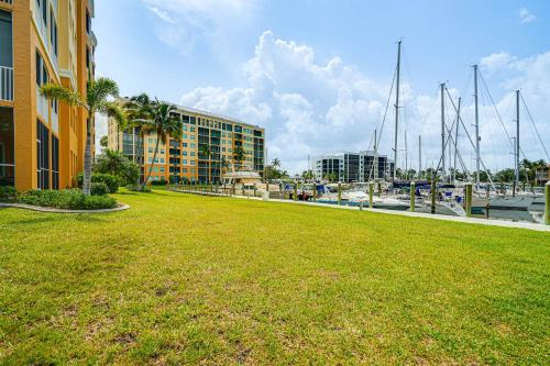Bayfront Punta Gorda Condo Rental with Pool Access! in Burnt Store Marina (FL)