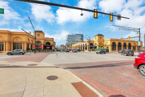 Housepitality - The Short North Sanctuary