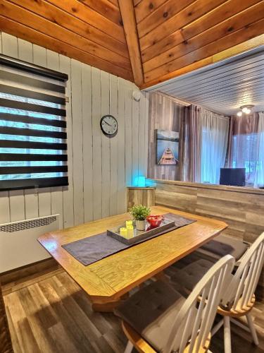 Létesítmények, Alison A Romantic Getaway With Private Hot Tub in Lac-Saguay (QC)