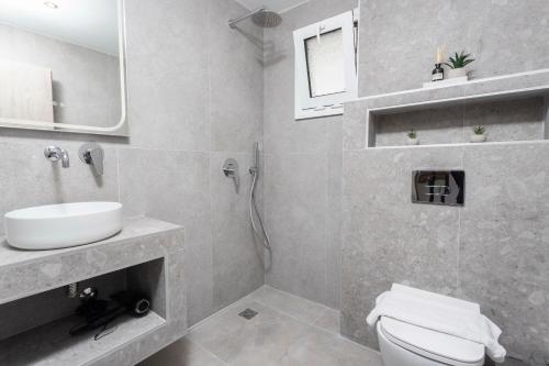 Paula luxury living by the sea 4