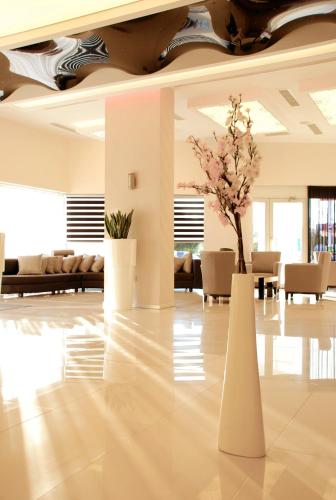 Pub/Lounge, Orty Airport Hotel in Gaziemir