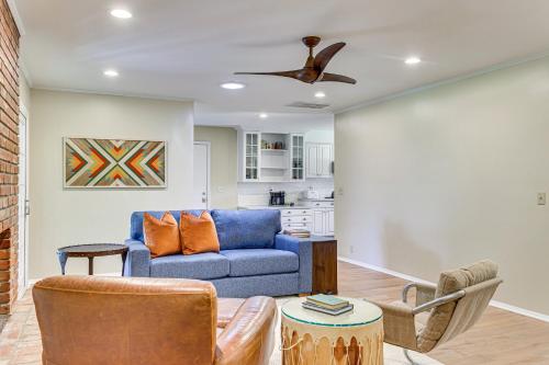 Charming Oklahoma City Home about 11 Mi to Downtown! in Oklahoma City, USA