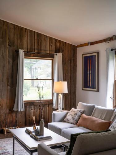 Hunter Mountain View Cabin by Summer in Lanesville, USA