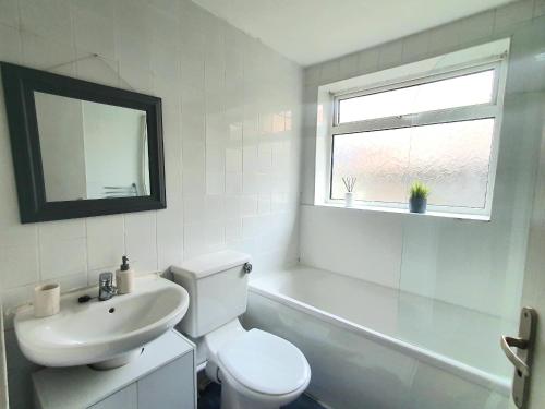 3 Beds Apt - Leeds City Centre & LGI - Contact for better offers!, Leeds (foto 7)