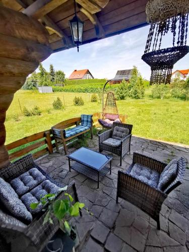 Kert, Klimatyczny dom z bali in Powidz