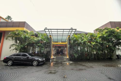 Super OYO Collection O 295 Grha Ciumbuleuit Guest House