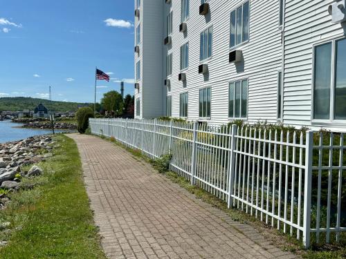 Fort Knox Inn - image 12