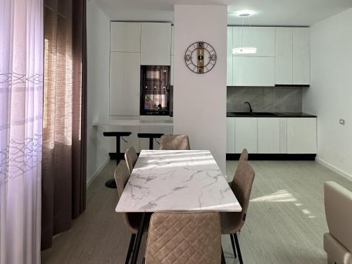 ER Apartment - Center, Vlorë (fotografie 6)