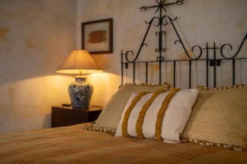 King Double Room image 9
