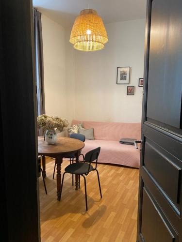 Grand studio style bordelais dans le triangle d'or, Bordeaux (Foto 4)