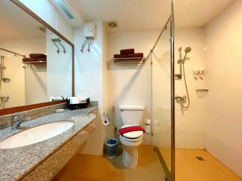 room detail thumbnail 2