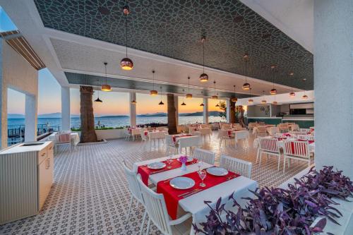Restaurant, Labranda TMT Bodrum Resort - All Inclusive in Bodrum