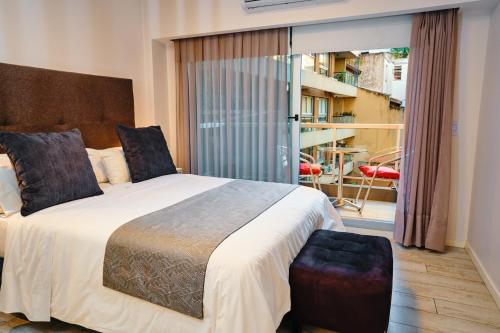 Miravida Soho Apartments