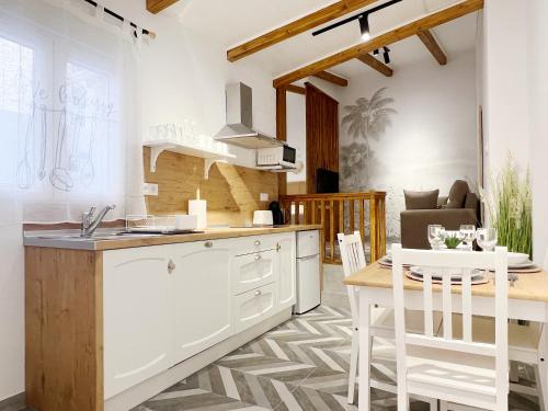 Encantador apartamento vigas de madera, Valencie (fotografie 6)