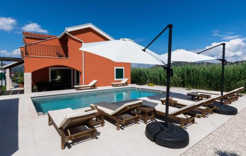 Kilátás, MiaMare Luxury Villa with Pool Surrounded by Nature in Blace