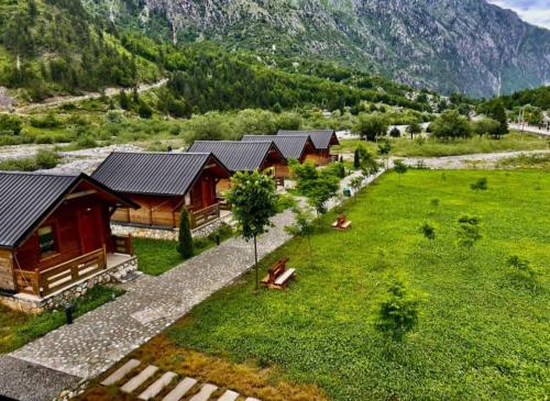 CNTR PARK VALBONa - Location, gîte - Valbonë