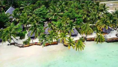 Sambatra Beach Lodge in Иле Сейнт Мари