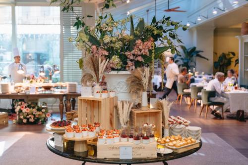 The Charleston Place The Charleston Place