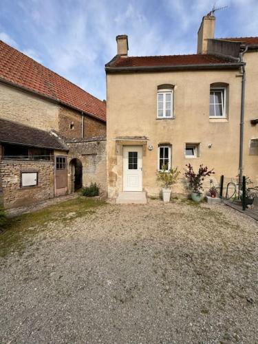 Ieeja, Maison Eole in Bernieres-sur-Mer