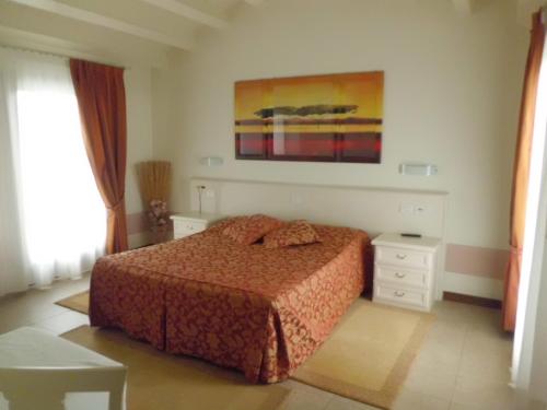 Sweet Home Sweet Home is perfectly located for both business and leisure guests in Treviso. The property offers a high standard of service and amenities to suit the individual needs of all travelers. Service-min