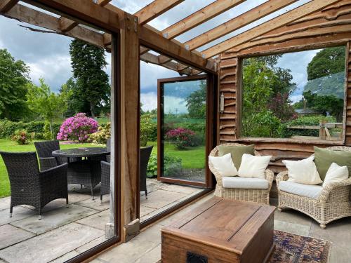 Terraza/balcón, Private detached cottage sleeps 4 in Crieff