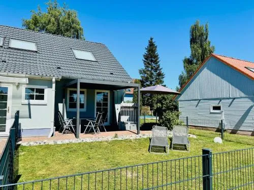 Ferienhaus Usedom Familie Stopp Haus 24 hundefreundlich eingezäunt in Lütow, Deutschland