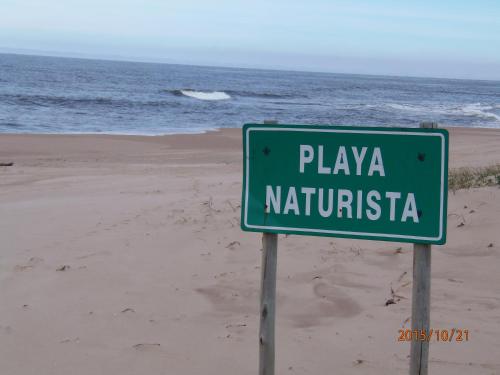 Hotel El Refugio nudista naturista opcional