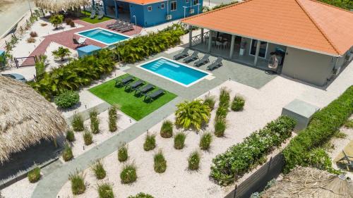 Villa Nisa - HOMEofEase - Villapark Fontein