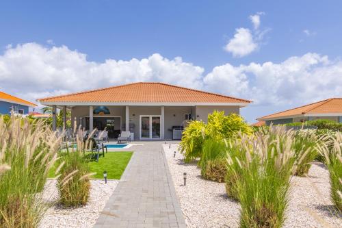 Villa Nisa - HOMEofEase - Villapark Fontein