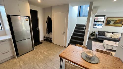 Kitchen, Luxury 2 Bedroom by St James Park in Papanui