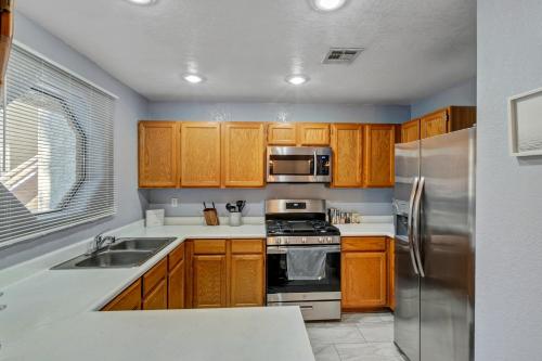 SuperHost 5 Star Service with 2 Bedrooms U013, Las Vegas (foto 9)