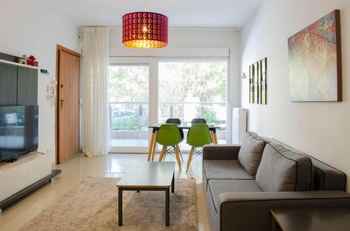 2 bedrooms, 3 beds