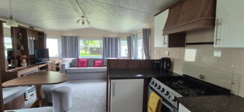 Excellent Static Caravan - Isle of Wight