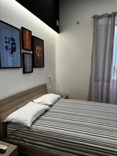 Terno su Napoli Center Suite Apartment - Tap to explore photos