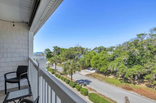 Dolphy Daze in Oak Island, USA