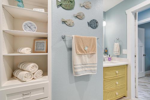 Shell Knob Cabin about 2 Mi to Table Rock Lake! Shell Knob Cabin about 2 Mi to Table Rock Lake!