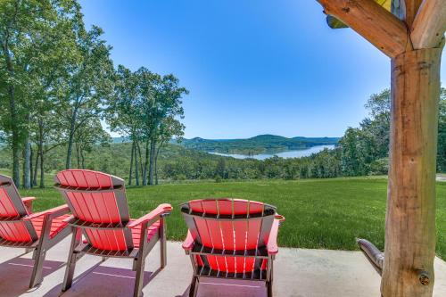 Shell Knob Cabin about 2 Mi to Table Rock Lake! Shell Knob Cabin about 2 Mi to Table Rock Lake!