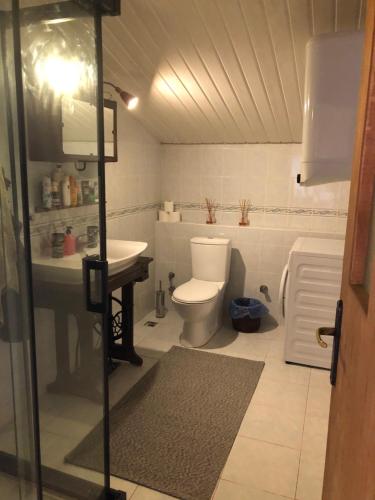 One-Bedroom Apartment image 6