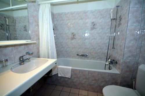 Hotel Schöntal - image 2