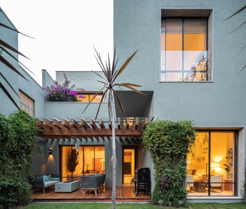 HOLT Parque Juarez Privada Stunning 5BR Villa