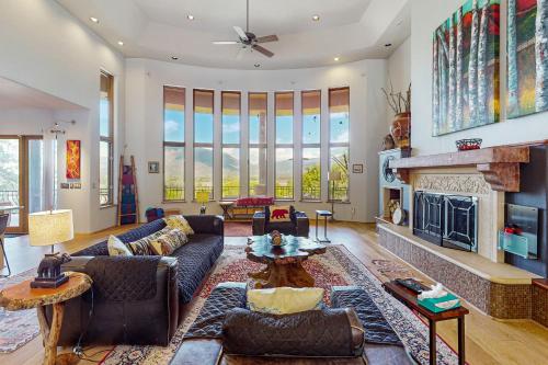 Pine Rock Estate in Hermosa, USA