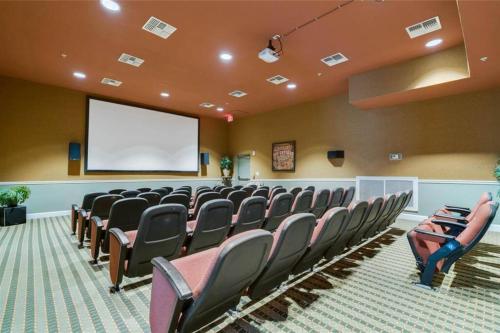 Your Orlando paradise - House with a Private Pool in Kissimmee, USA