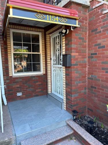 Cozy Canarsie Getaway Brooklyn NY in Brooklyn, USA