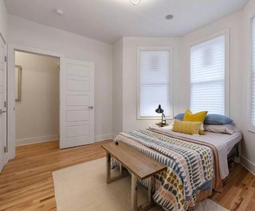 Modern & Spacious 3 BED & 2 BA Condo mins from NYC in Jersey City, USA