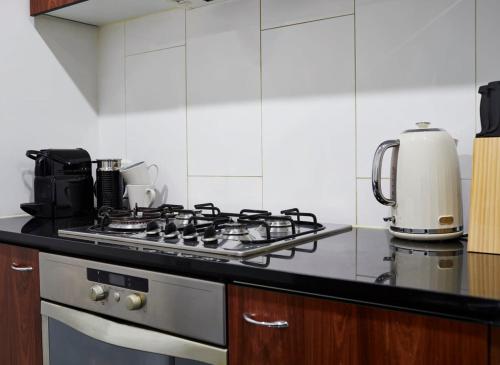 Apartment image 6