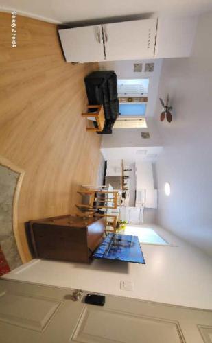Beautiful Maple ridge farm cabin unit A in Maple Ridge District Municipality, Canada