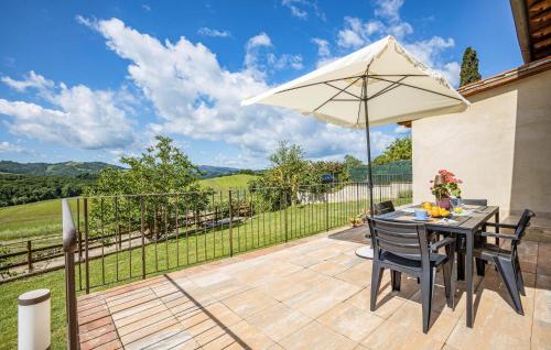 Lovely Home In Casole Delsa With Kitchen