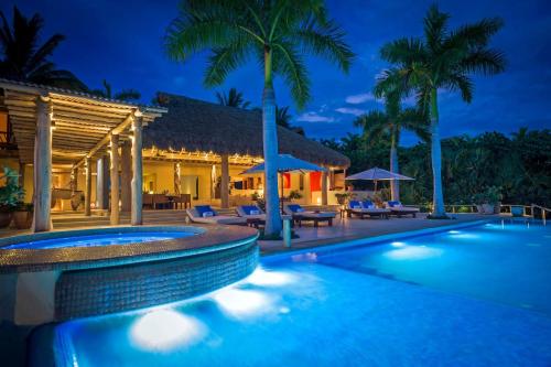 Villa en Punta de Mita sobre la playa in Punta Mita, Mexico